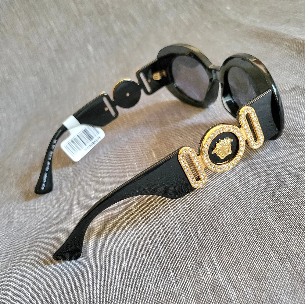 New Women's Versace Black Gold Medusa Head Biggie Sunglasses (Regular not Oversz - Picture 2 of 16